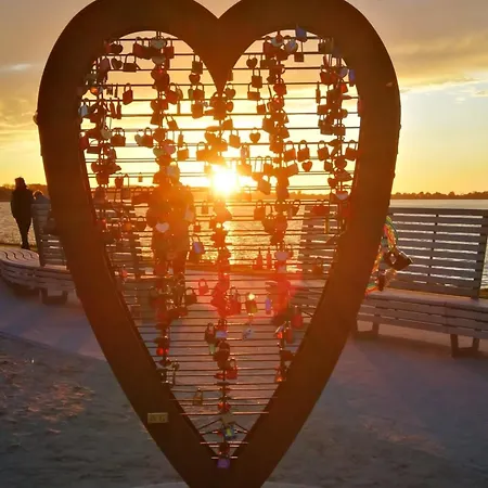 Hausboot Bali * Фемарн