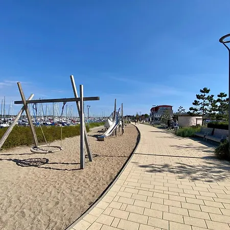 Ботель Hausboot Bali